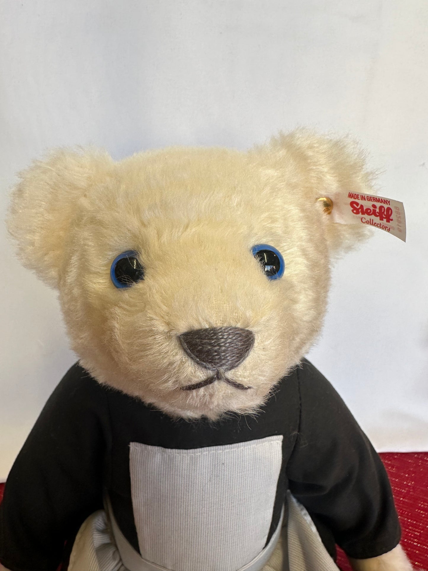 Steiff Sound of Music Bear